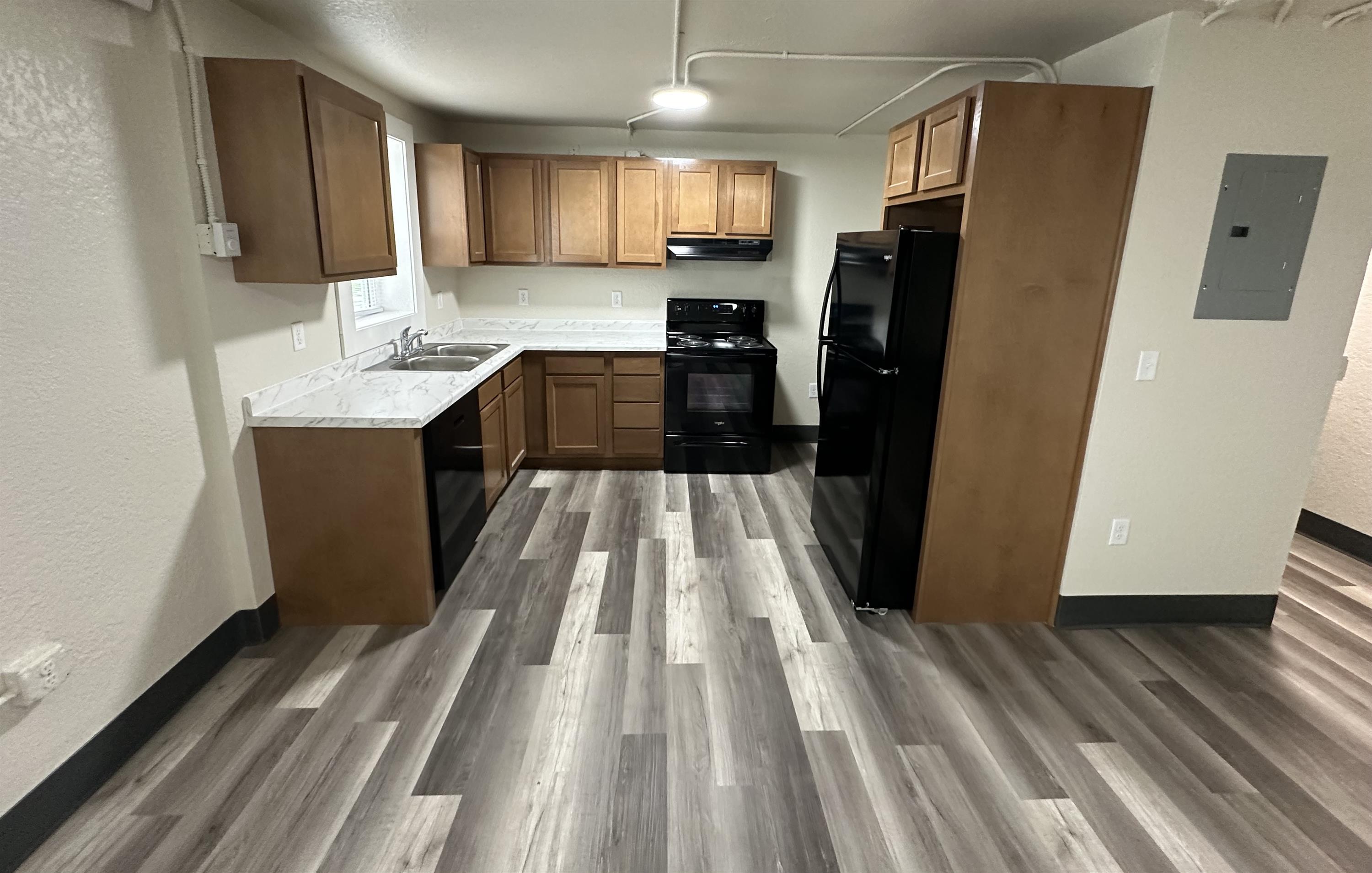 1020 N 2nd St - 8