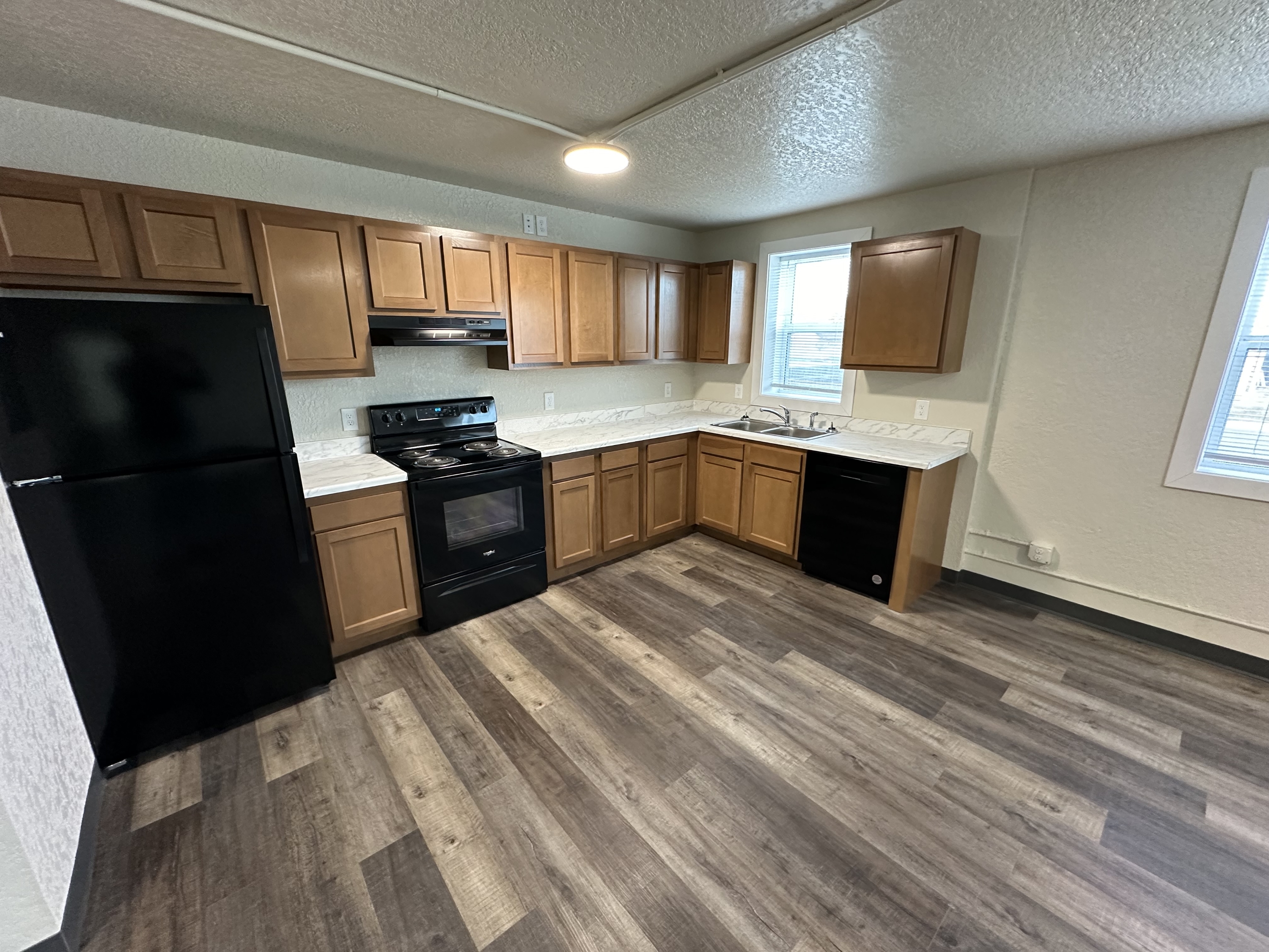 1011 N 2nd St - 7
